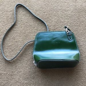 Vera Pelle Crossbody